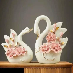 Plates u0026 More Küche & Esszimmer-Schwanenskulpturenpaar - Elegantes Hochzeitsdekor