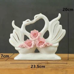 Plates u0026 More Küche & Esszimmer-Schwanenskulpturenpaar - Elegantes Hochzeitsdekor