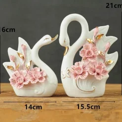 Plates u0026 More Küche & Esszimmer-Schwanenskulpturenpaar - Elegantes Hochzeitsdekor