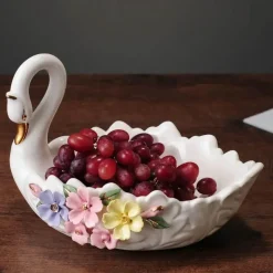 Plates u0026 More Küche & Esszimmer-Schwanen-Tablett-Set aus Keramik – elegante Obstschale und Aschenbecher für die Heimdekoration