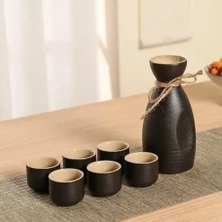 Elegance at the Table Küche & Esszimmer-Schwarzer Weinwärmer aus Keramik für Sake – handgefertigtes japanisches Design