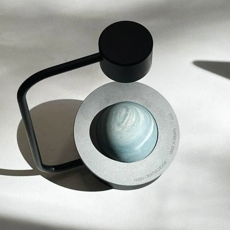 Willow u0026 Whim Gadgets Für Zuhause-Schwebender Saturn Aromatherapie-Dekor - Home Wellness Accent
