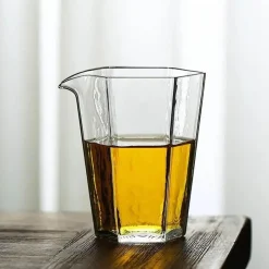 Plates u0026 More Küche & Esszimmer-Sechseckiges Sake-Glas – 200 ml japanische Teetasse