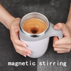 The Cozy Mug Küche & Esszimmer-Selbstrührender Thermobecher – Isolierter Magnetbecher