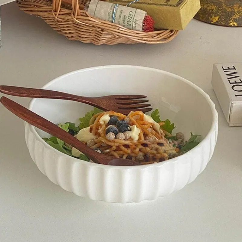 Elegance at the Table Küche & Esszimmer-Servierschüssel aus Keramik – elegante Küchenschüssel mit vertikaler Maserung