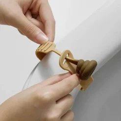 The Blissful Bath Badezimmer-Silicone Toilet Lid Lifter - Fun Poop Shaped Tool