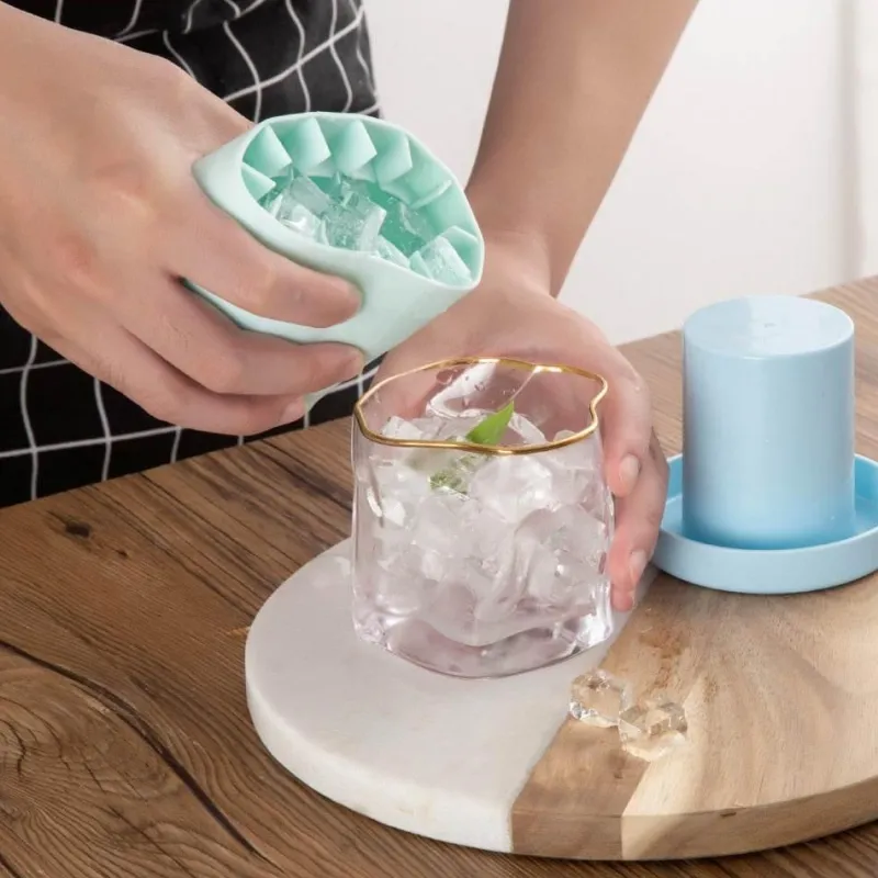 The Culinary Kit Küche & Esszimmer-Silikon-Eiskübelform - Kreatives Tassentablett