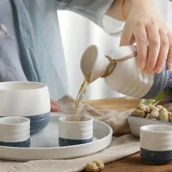 Elegance at the Table Küche & Esszimmer-Snowflake Sake Set - Elegante Weißweingläser