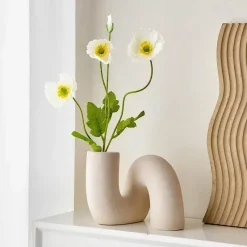 The Finishing Touch Wohndeko-Solis Keramikvase – Eleganter Akzent für die Inneneinrichtung