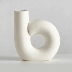 The Finishing Touch Wohndeko-Solis Keramikvase – Eleganter Akzent für die Inneneinrichtung