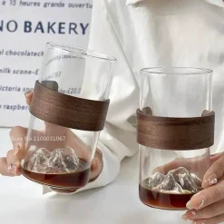 Plates u0026 More Küche & Esszimmer-Stilvolle Kaffeetasse aus Glas – Hängende Ohr-Latte-Tasse