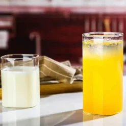 Plates u0026 More Küche & Esszimmer-Stilvoller Kaffeebecher aus Glas – Vielseitiges Trinkgefäß für Tee und Milch