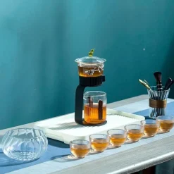 The Decor Haven Küche & Esszimmer-Teekanne aus Glas – Antikes, geheimnisvolles Blattdesign