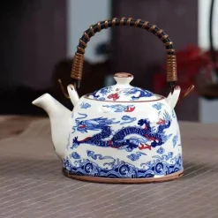 Plates u0026 More Küche & Esszimmer-Teekannen-Set aus Porzellan – 900 ml blau-weißer Puer-Teekessel mit Tontasse