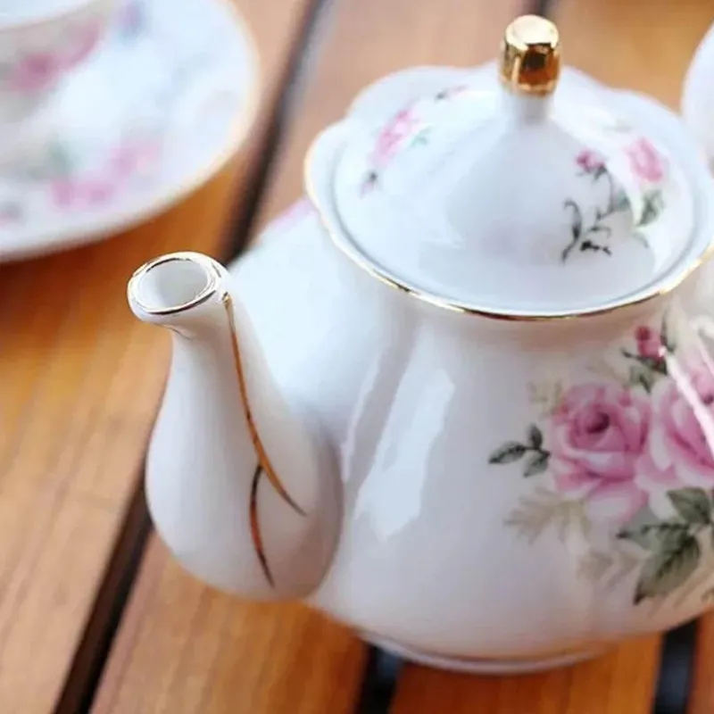 Plates u0026 More Küche & Esszimmer-Teekannen-Set „Pink Camellia“ – Hochwertiges Porzellan-Teegeschirr