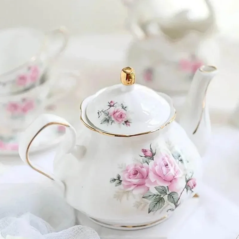 Plates u0026 More Küche & Esszimmer-Teekannen-Set „Pink Camellia“ – Hochwertiges Porzellan-Teegeschirr