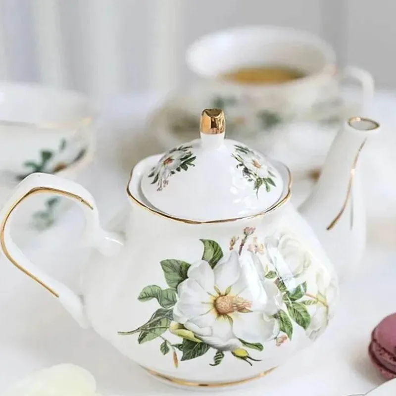 Plates u0026 More Küche & Esszimmer-Teekannen-Set „Pink Camellia“ – Hochwertiges Porzellan-Teegeschirr
