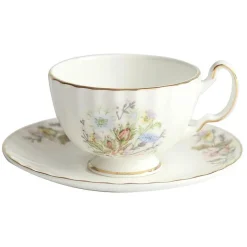 Feast u0026 Flair Küche & Esszimmer-Teeservice aus Bone China: Teekanne, Teetasse, Untertasse, Obstteller, Tablett, Becher und Geschirr