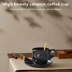 Tom Küche & Esszimmer-Teetassen-Set aus Keramik mit küssenden Paaren – romantisches Geschenk für Paare mit Untertasse und Löffel