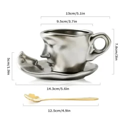 Tom Küche & Esszimmer-Teetassen-Set aus Keramik mit küssenden Paaren – romantisches Geschenk für Paare mit Untertasse und Löffel