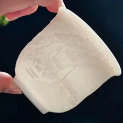 Plates u0026 More Küche & Esszimmer-Teetassen-Set aus Knochenporzellan mit Ziegenmotiv – süße Keramiktassen mit Fat-Jade-Design