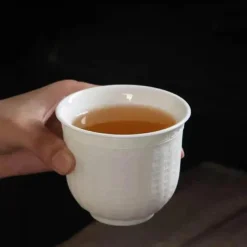 Plates u0026 More Küche & Esszimmer-Teetassen-Set aus Knochenporzellan mit Ziegenmotiv – süße Keramiktassen mit Fat-Jade-Design