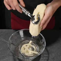 The Culinary Kit Küche & Esszimmer-Teigschneider-Nudelmaschine – Küchenwerkzeug für frische Pasta