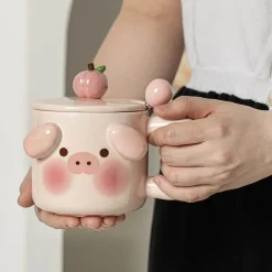 Plates u0026 More Küche & Esszimmer-Tierbecher-Set – Schwein und Hund mit Deckel, Löffel und Untertasse für Kaffee