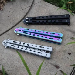 PureGlow Männerpflege|Körperpflege-Tragbare, faltbare Schmetterlings-Haarbürste aus Edelstahl – Reise-Haarwerkzeug