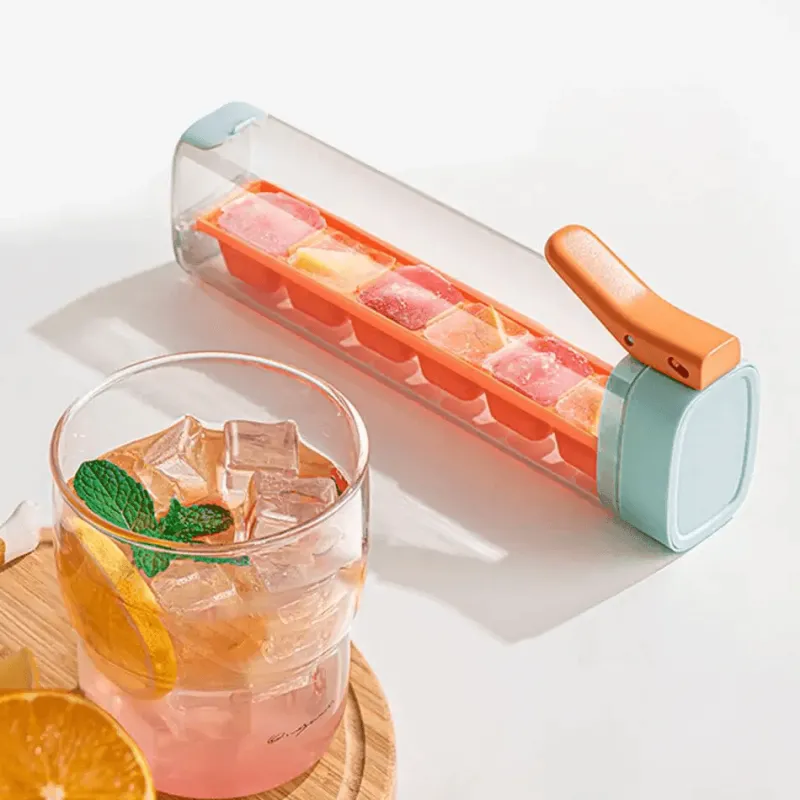 The Culinary Kit Küche & Esszimmer-Tragbarer Eisbereiter - Kompakte 6-Würfel-Eismaschine