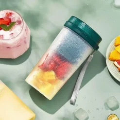 The Decor Haven Camping-Werkzeuge|Camping Im Freien-Tragbarer elektrischer Mixer – Reise-Smoothie-Maker