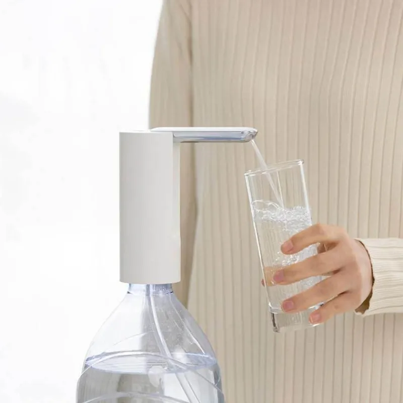 The Decor Haven Küche & Esszimmer-Tragbarer USB-Wasserspender - Mini-Automatikpumpe