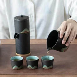 The Cozy Mug Küche & Esszimmer-Tragbares Bergteekanne-Set – Reise-Keramikteekanne mit 3 Tassen