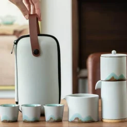 The Cozy Mug Küche & Esszimmer-Tragbares Bergteekanne-Set – Reise-Keramikteekanne mit 3 Tassen