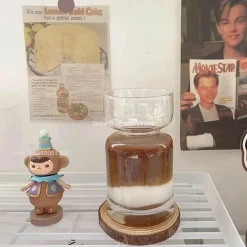 Plates u0026 More Küche & Esszimmer-Transparenter Saturn-Glasbecher – Vielseitiger Becher für Kaffee, Bier und Saft