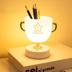 Bright Accents Beleuchtung-Trophäen-Nachtlicht – Dekorative Lampe in Trophäenform