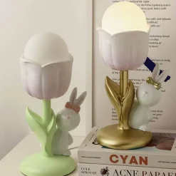 Bright Accents Beleuchtung-Tulpen-Kaninchen-Tischlampe – Niedliche Deko-Beleuchtung für Kinder