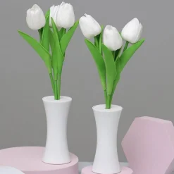 The Light Loft Beleuchtung-Tulpen-Nachtlampe – Sanft leuchtendes, dekoratives Licht für Zuhause