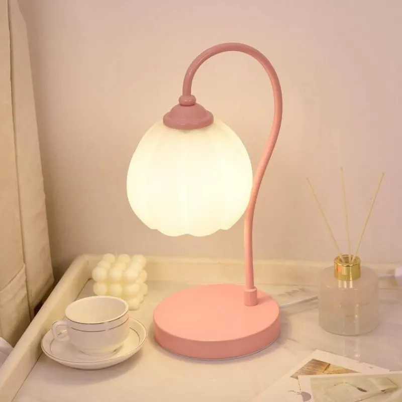 Illuminate Home Beleuchtung-Tulpen-Tischlampe – Dekorative Blumenbeleuchtung