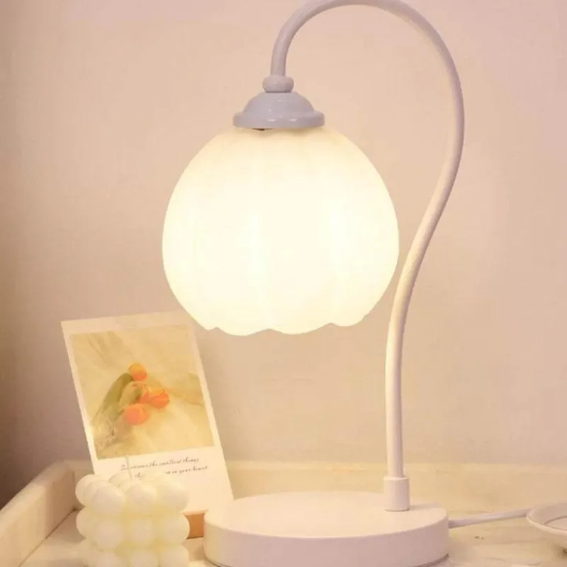 Illuminate Home Beleuchtung-Tulpen-Tischlampe – Dekorative Blumenbeleuchtung