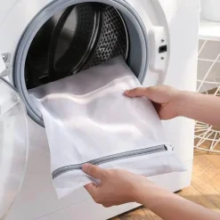 The Blissful Bath Badezimmer-Ultra-strapazierfähiger Wäschesack aus Netzstoff – Weißer Schuh- und Socken-Organizer