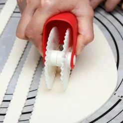 Tom Küche & Esszimmer-Umweltfreundlicher Rollschneider für Gebäck, Nudeln und Pasteten