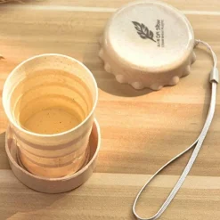 The Decor Haven Küche & Esszimmer-Umweltfreundlicher tragbarer faltbarer To-go-Becher aus Weizenplastik