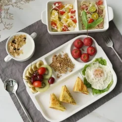 Elegance at the Table Küche & Esszimmer-Unterteilter Keramikteller - Vielseitiger Snackteller aus weißem Porzellan