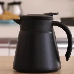 Tom Küche & Esszimmer-Vakuumisolierte Kaffeekaraffe aus Edelstahl – 680 ml Teekanne