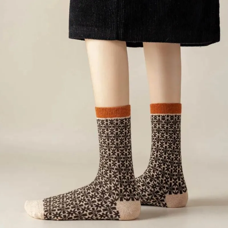 Damen Everly u0026 Lace Damenbekleidung-Vintage Damen Crew Socken - Retro Gemütliches Schuhwerk