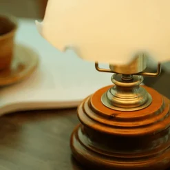 The Light Loft Beleuchtung-Vintage Glasblumen Tischlampe - Retro Beleuchtung Dekor