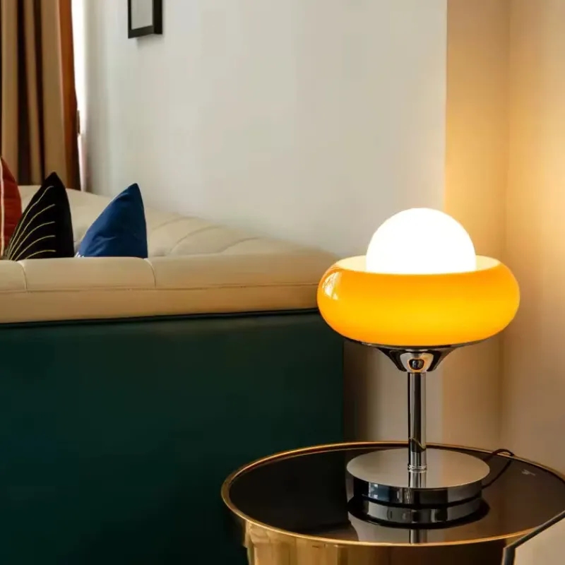 The Gilded Nest Beleuchtung|Wohndeko-Vintage Glass Table Lamp – Chromed Metal