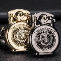 The Outdoor Vault Outdoor-Artikel|Heimwerkzeuge-Vintage Kerosinfeuerzeug - Automatische Drehzündung