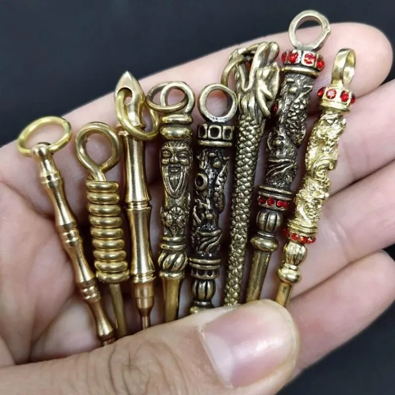 Wilderness Haven Outdoor & Garten|Outdoor-Artikel-Vintage Messing Schlüsselanhänger - Retro Mini Werkzeug Accessoire